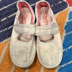 Cienta girls shoes size eu 30 US 13. Selling 3 pairs
